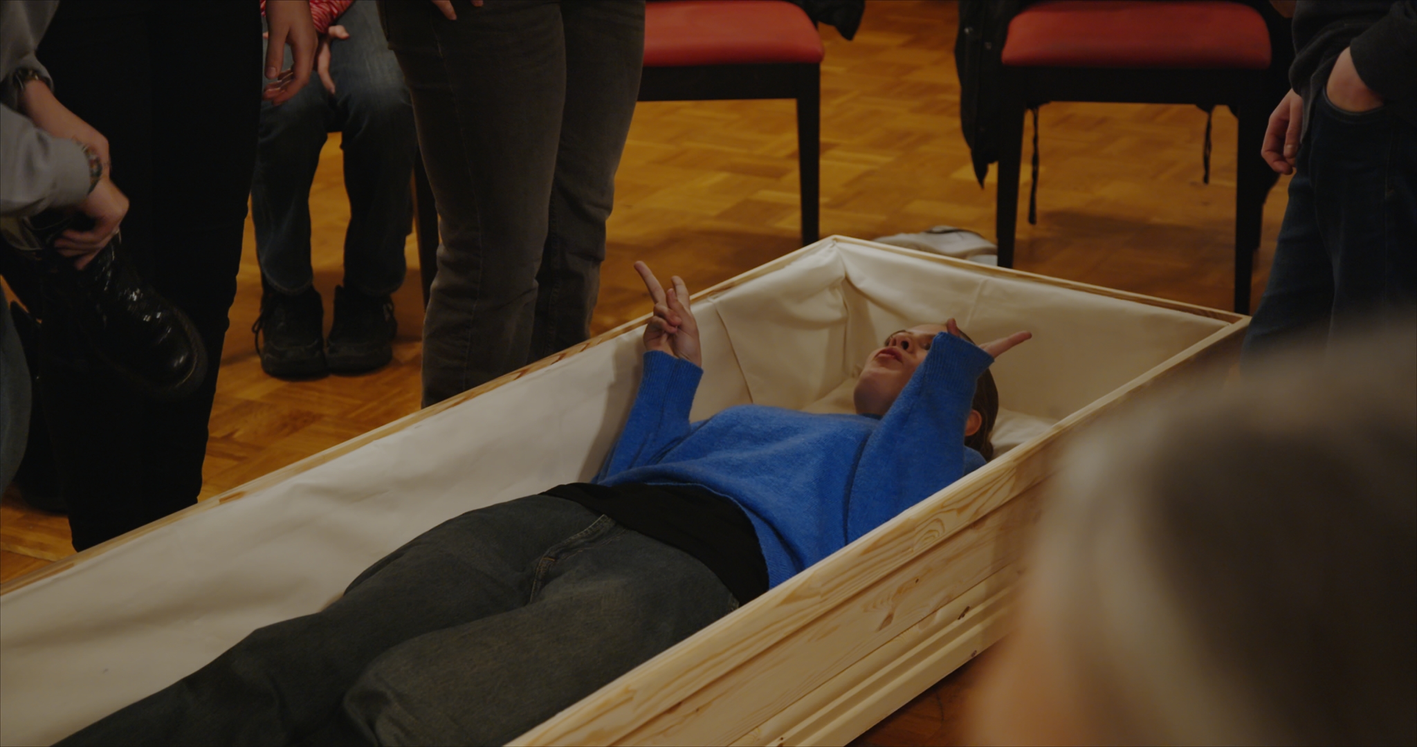 der-tod-ist-ein-arschloch-szenenbild-8